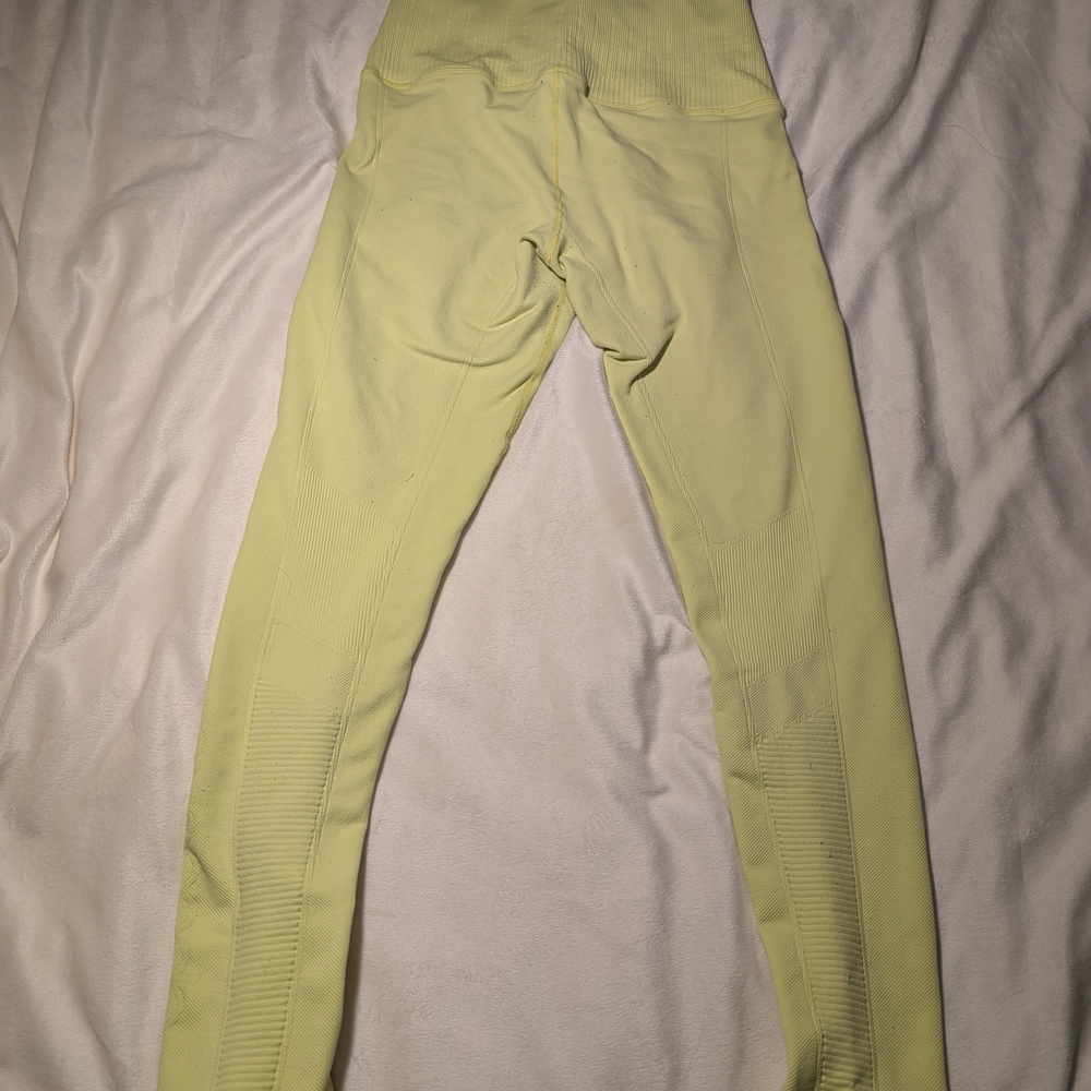 Yellow Ribbed Leggings - Picture 2 of 5